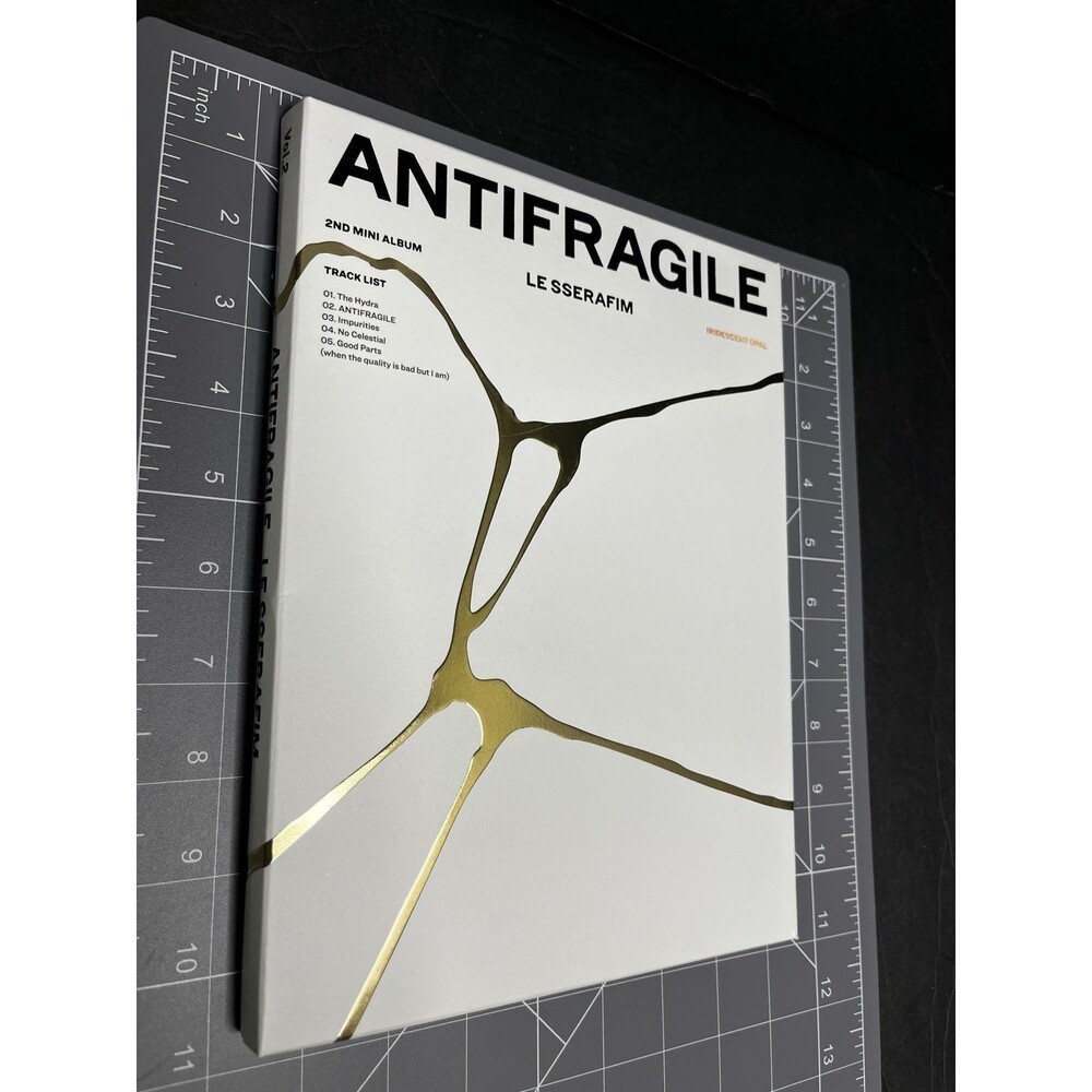 LE SSERAFIM 2nd Mini Album ANTIFRAGILE Iridescent Opal Ver. Complete Near Mint